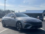 2025 ELANTRA Hybrid Thumbnail 4