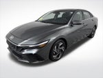 2025 ELANTRA Hybrid Thumbnail 9