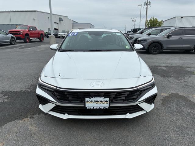 2025 Hyundai Elantra - $24,999