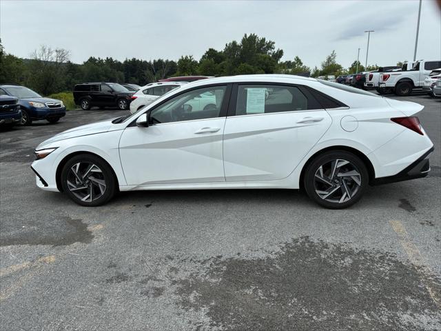 2025 Hyundai Elantra - $24,999
