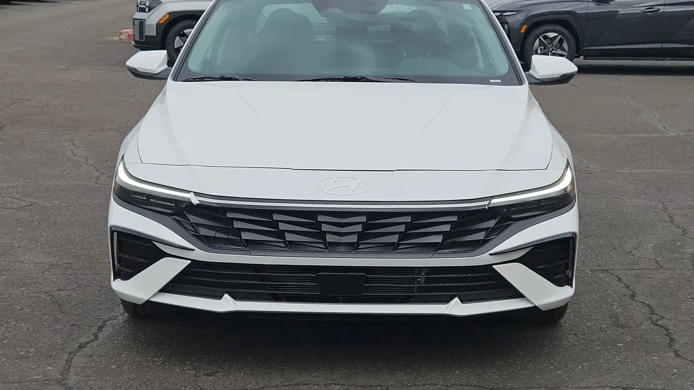 2026 Hyundai ELANTRA Hybrid Limited