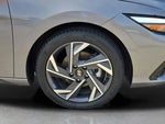 2025 ELANTRA Hybrid Thumbnail 4