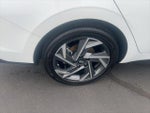 2025 ELANTRA Hybrid Thumbnail 9