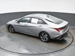 2025 ELANTRA Hybrid Thumbnail 35