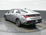 2025 ELANTRA Hybrid Thumbnail 4