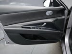 2025 ELANTRA Hybrid Thumbnail 9
