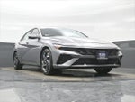 2025 ELANTRA Hybrid Thumbnail 32