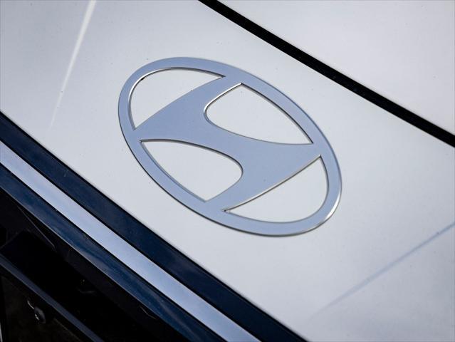 2026 Hyundai Elantra - $28,450