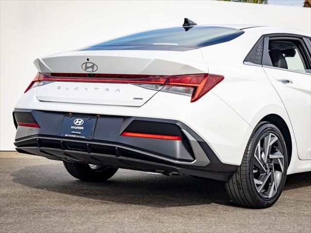 2026 Hyundai Elantra - $28,450