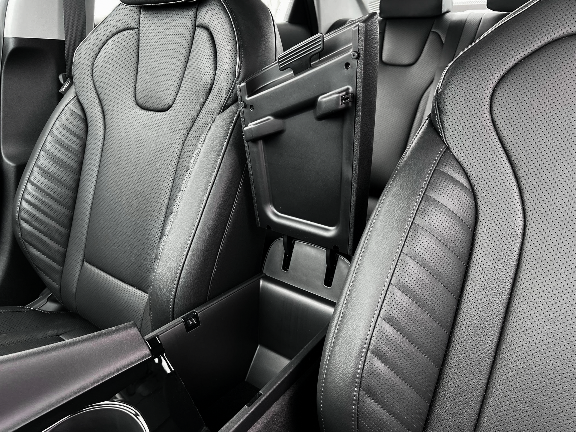 2025 Hyundai Elantra - $25,888