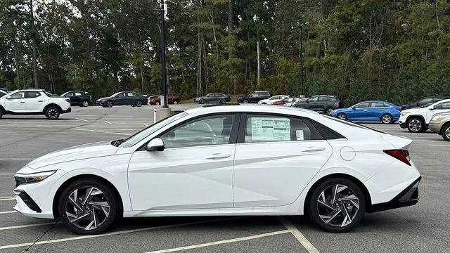 2025 Hyundai ELANTRA Hybrid Limited