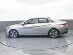 2022 Elantra Thumbnail 3