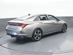 2022 Elantra Thumbnail 6