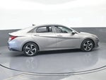 2022 Elantra Thumbnail 7
