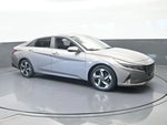 2022 Elantra Thumbnail 8