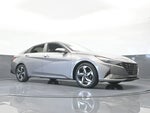 2022 Elantra Thumbnail 62