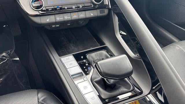 2022 Hyundai ELANTRA Limited