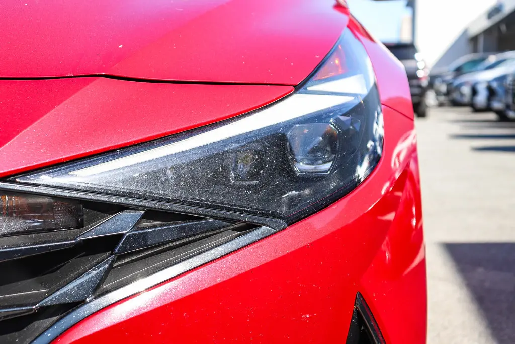 2022 Hyundai Elantra - $15,495