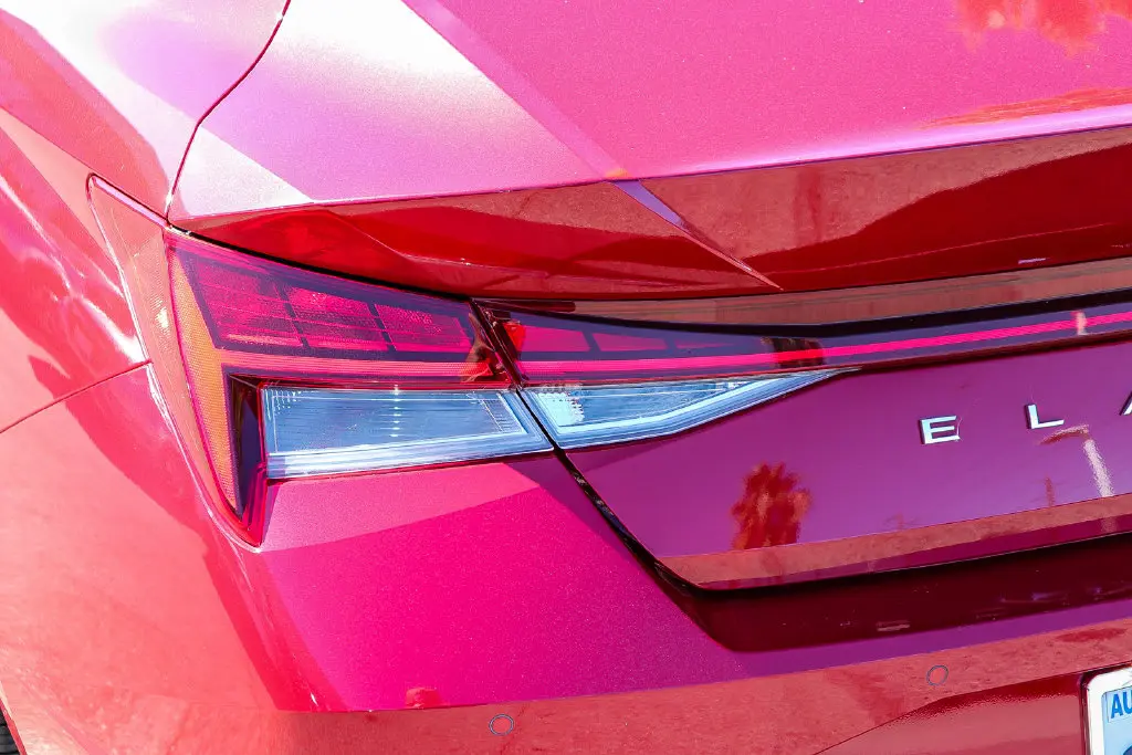 2022 Hyundai Elantra - $15,495