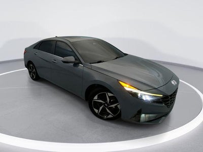 2023 Hyundai Elantra Limited 4DR Sedan