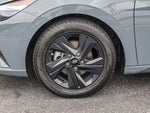 2023 Elantra Thumbnail 11