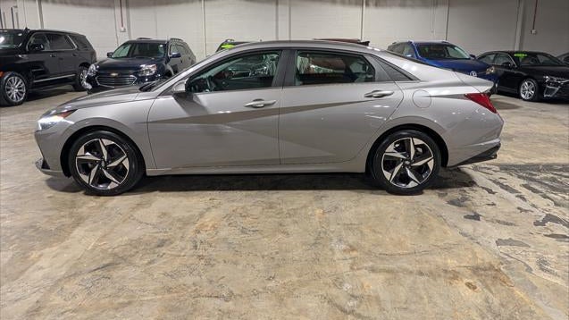 2021 Hyundai ELANTRA Limited