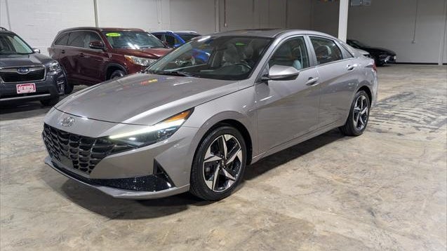 2021 Hyundai ELANTRA Limited