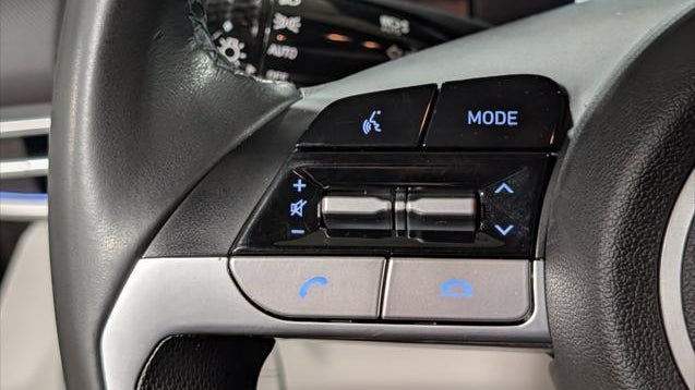 2021 Hyundai ELANTRA Limited