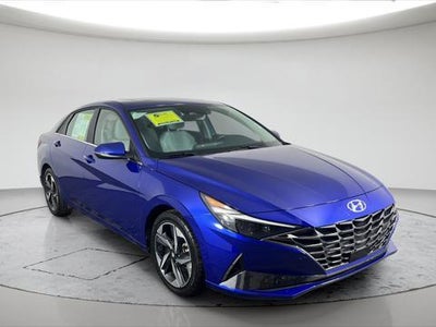2023 Hyundai Elantra Limited 4DR Sedan