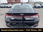 2023 Elantra Thumbnail 4
