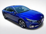 2023 Elantra Thumbnail 3
