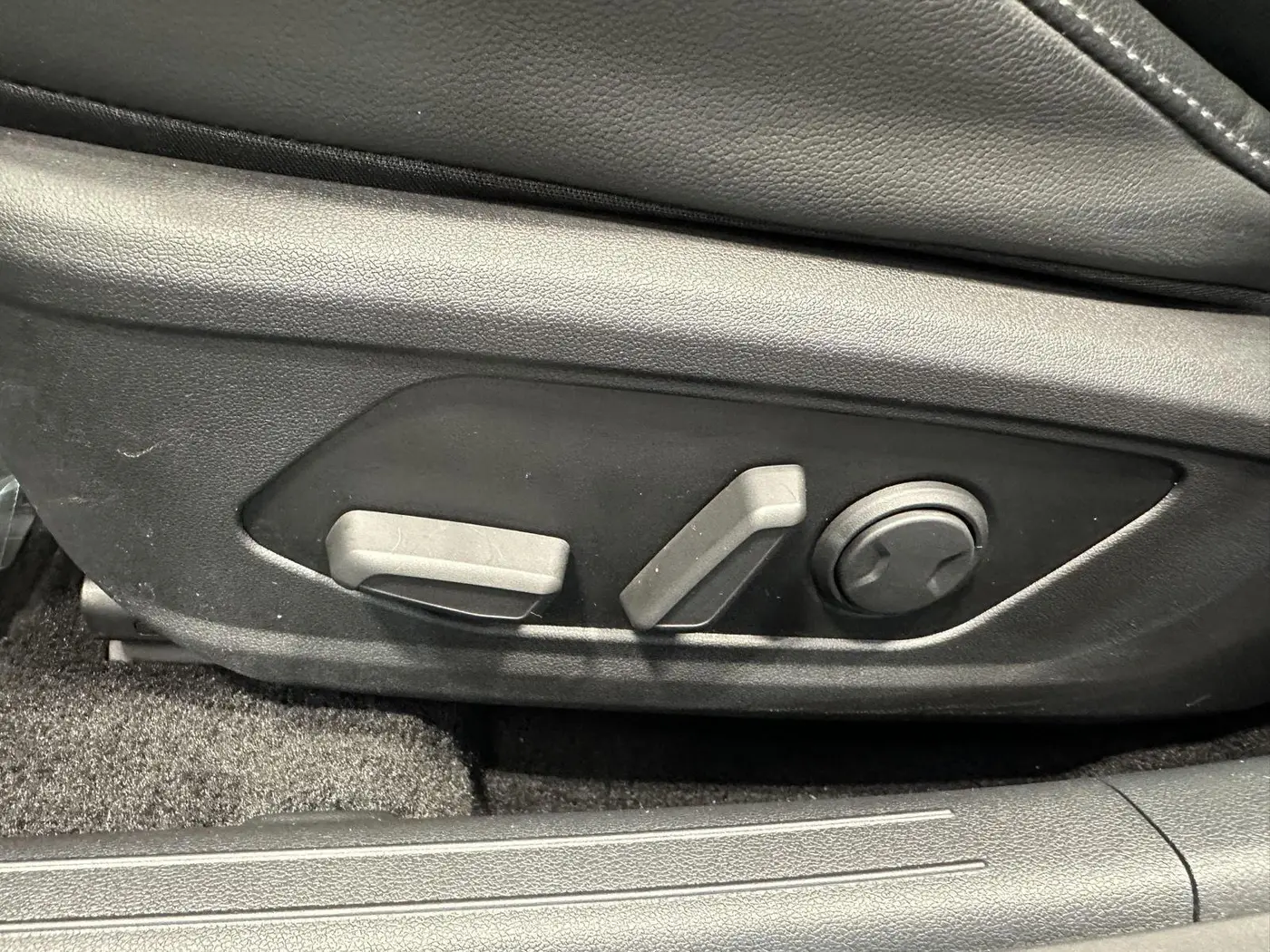 2023 Hyundai Elantra - $20,499