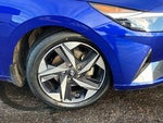 2022 Elantra Thumbnail 3
