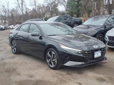 Photo of a 2023 Hyundai Elantra Limited 4DR Sedan Sulev for sale