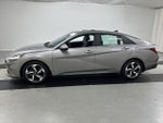 2023 Elantra Thumbnail 6