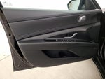 2023 Elantra Thumbnail 12