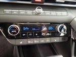 2023 Elantra Thumbnail 17