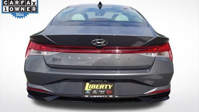 2023 Hyundai ELANTRA Limited