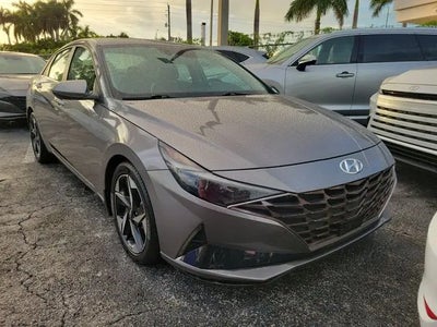 2022 Hyundai Elantra Limited 4DR Sedan