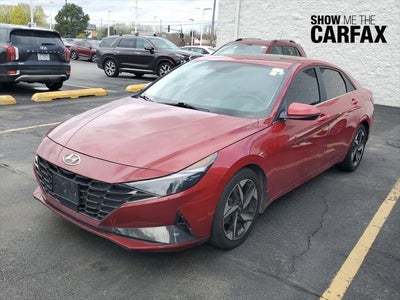 2022 Hyundai Elantra Limited 4DR Sedan