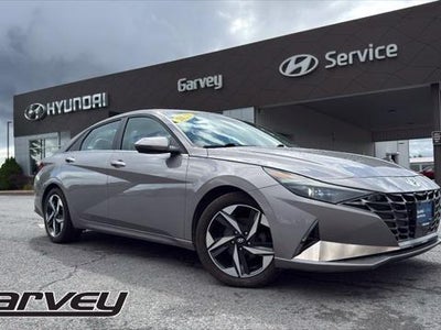 2022 Hyundai Elantra Limited 4DR Sedan
