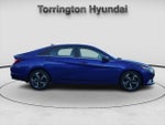 2023 Elantra Thumbnail 8