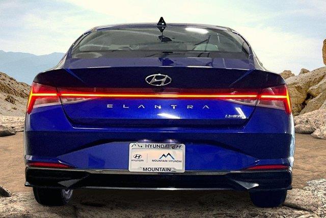 2023 Hyundai Elantra - $18,018