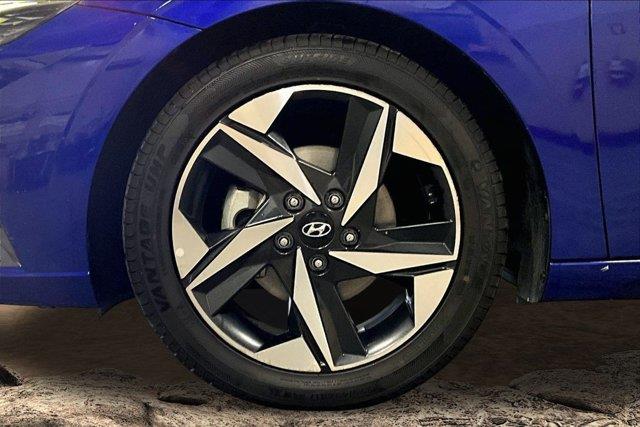 2023 Hyundai Elantra - $18,018