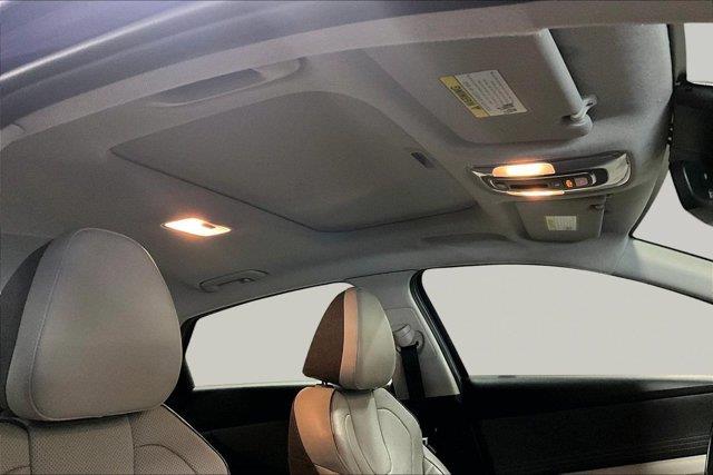 2023 Hyundai Elantra - $18,018