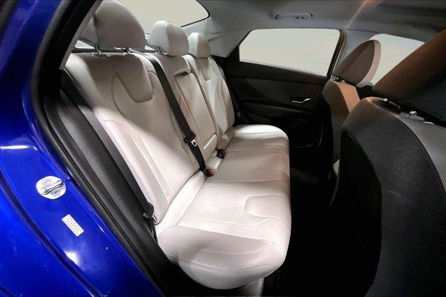 2023 Hyundai Elantra - $18,018
