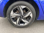 2023 Elantra Thumbnail 9