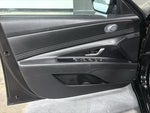 2022 Elantra Thumbnail 9