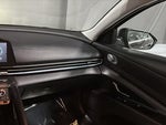 2022 Elantra Thumbnail 23