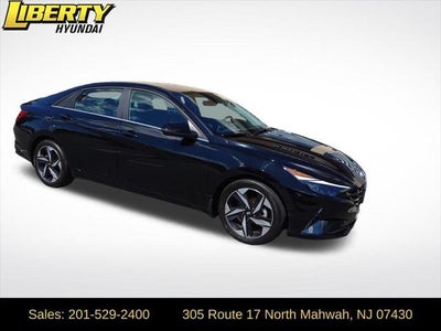 2023 Hyundai Elantra Limited 4DR Sedan